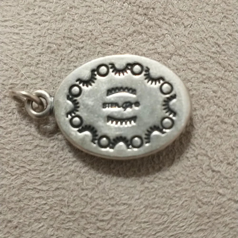 Two Relios Charms - Picture 4 of 6